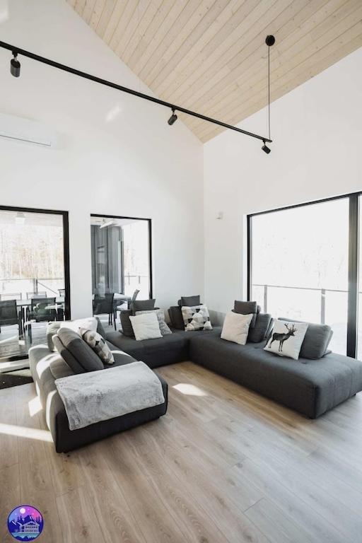 Chalet Flodhaus- Bord Riviere St-Maurice Saint Roch de Mekinac 外观 照片