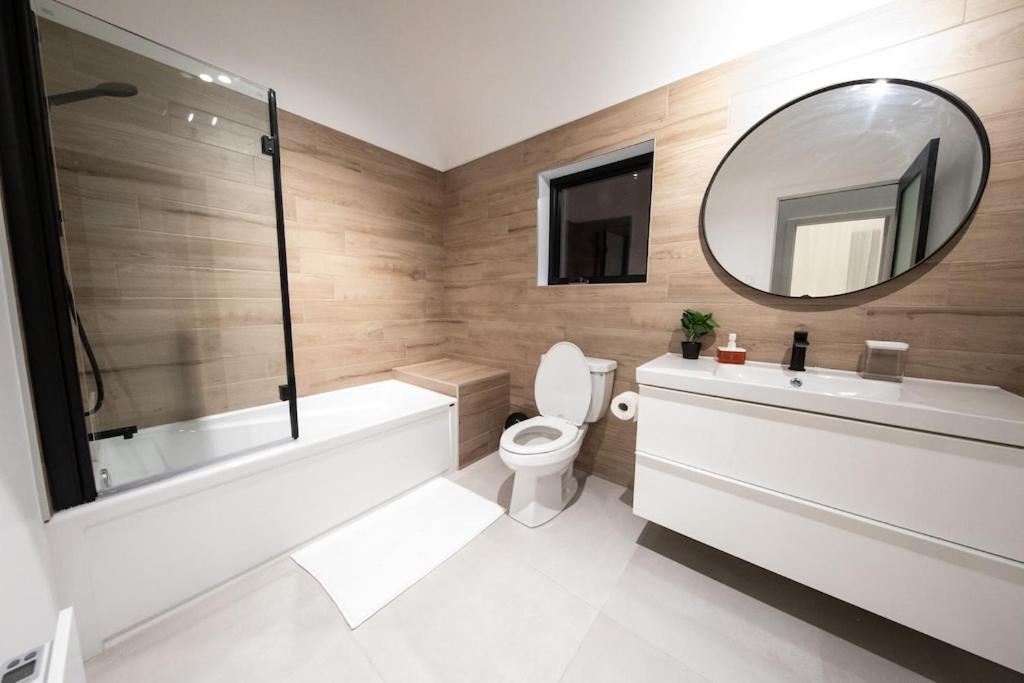 Chalet Flodhaus- Bord Riviere St-Maurice Saint Roch de Mekinac 外观 照片