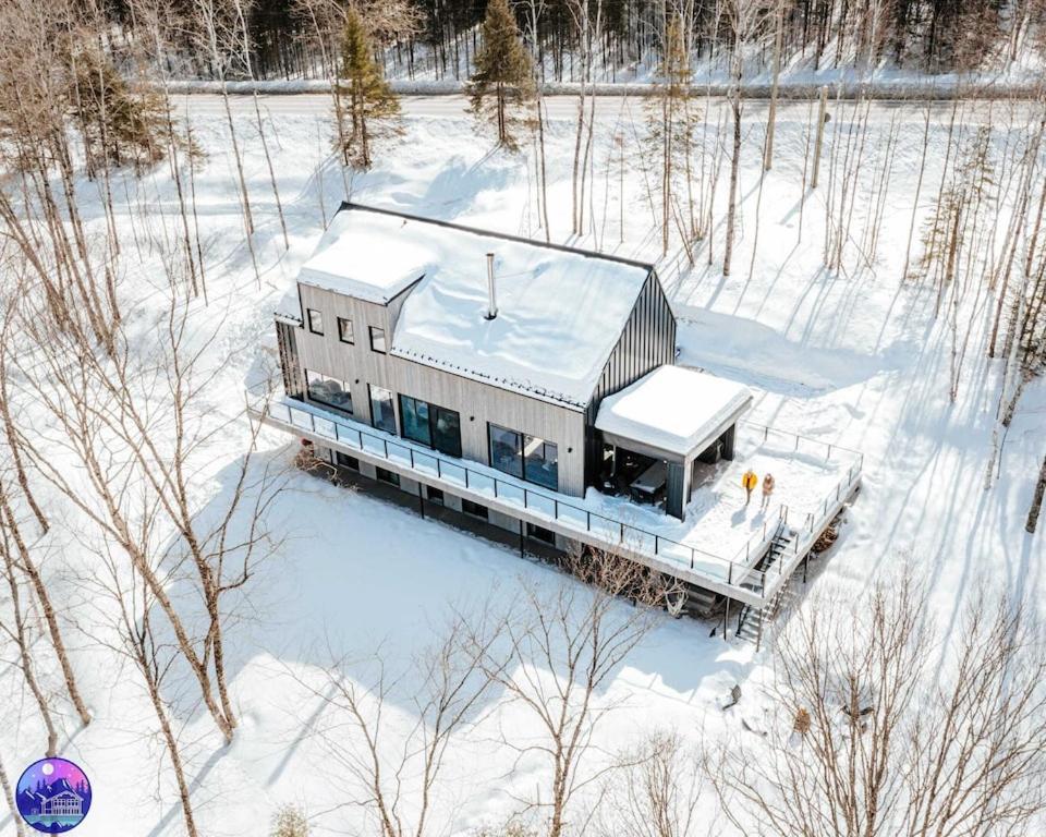 Chalet Flodhaus- Bord Riviere St-Maurice Saint Roch de Mekinac 外观 照片